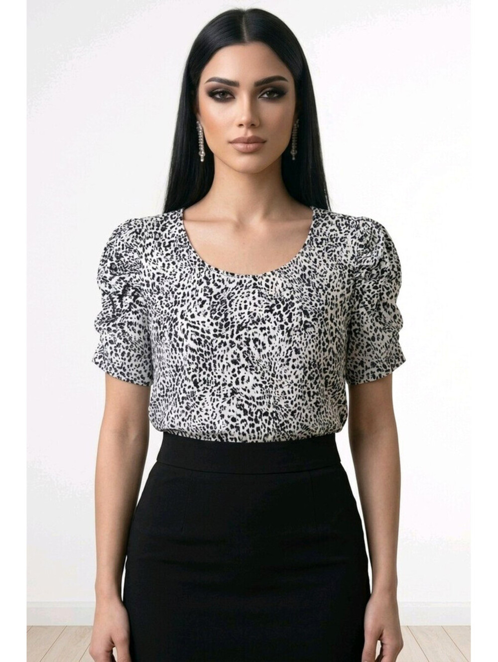 Coco Bianco Leopard Print Puff Sleeve Top sz XL